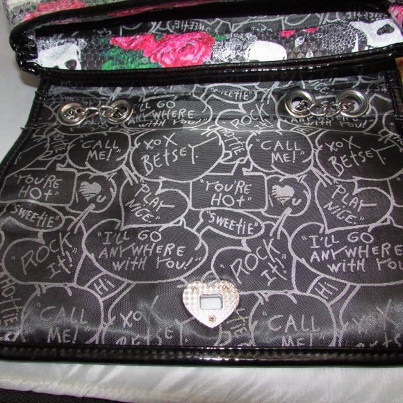 Betsey Johnson Sequin Skull Rose Satchel Shoulder Bag Pre-Owned As Is - Picture 7 of 10